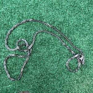 Stainless steel chain